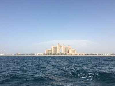 dubai1705_02.jpg